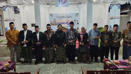 Gus Falih Isi Pengajian Puncak Hari Jadi Ke -79 Kalurahan Tirtomulyo